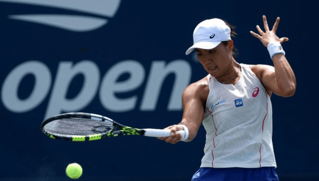 Janice Tjen runner up