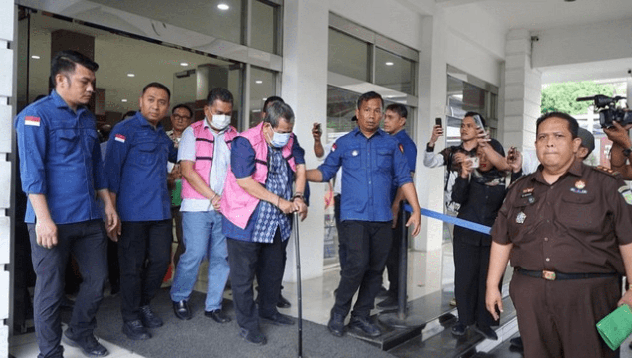 Kejati Sumut Tahan Eks Direktur Pelindo Korupsi Pengadaan Kapal 2025