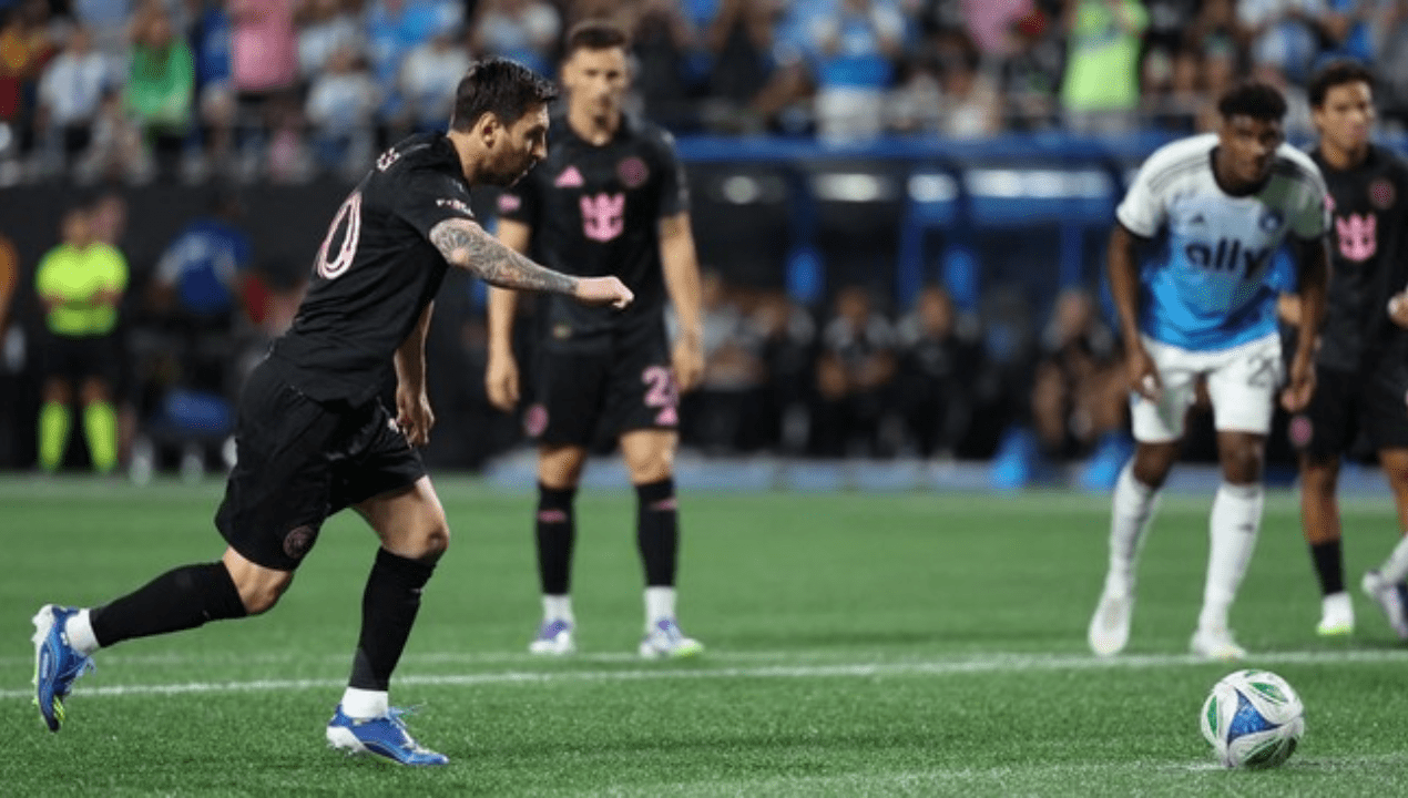 Messi gagal penalti