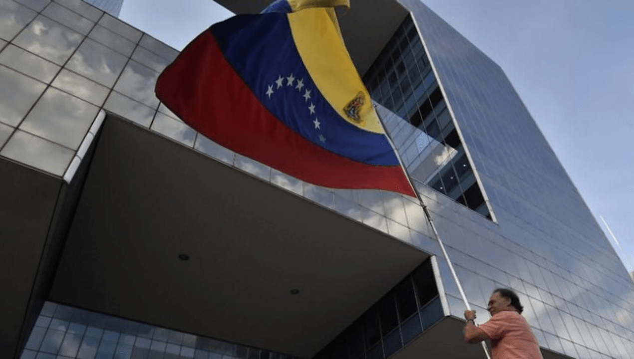 Venezuela bangkrut karena korupsi