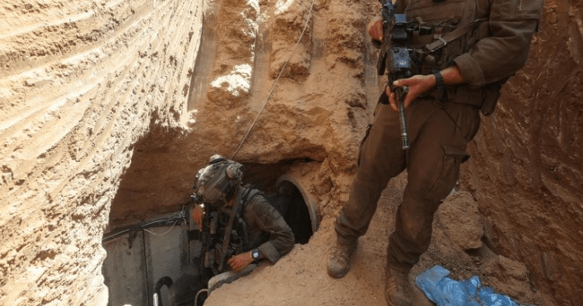 Israel Hancurkan Terowongan Hamas 2025