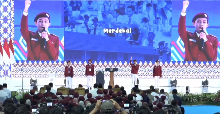 Prabowo dan Sekolah Rakyat: Kemajuan Pendidikan Jatim