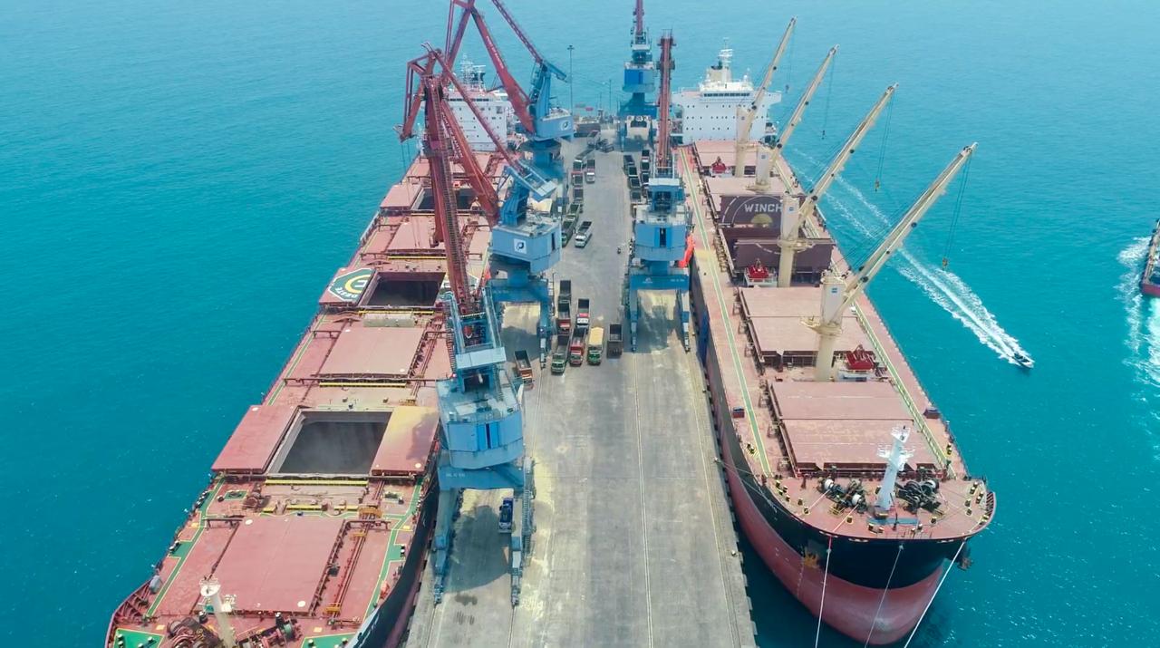 Pelayanan Prima: Kunci Kelancaran Logistik Indonesia